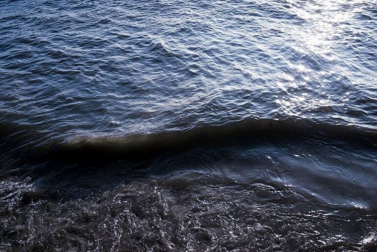 A Xunta recibe 5 ofertas para  reducir o risco de inundación do río Viladesuso en Oia