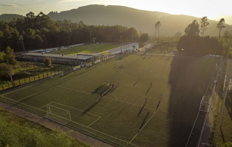 Mondariz prevé mellorar e ampliar as instalacións deportivas da Lagoa
