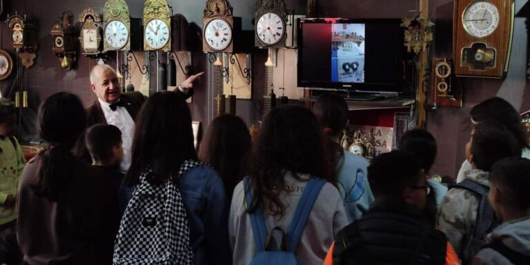 Este venres máis de 20 stands amosarán o lado máis científico do alumnado ponteareán