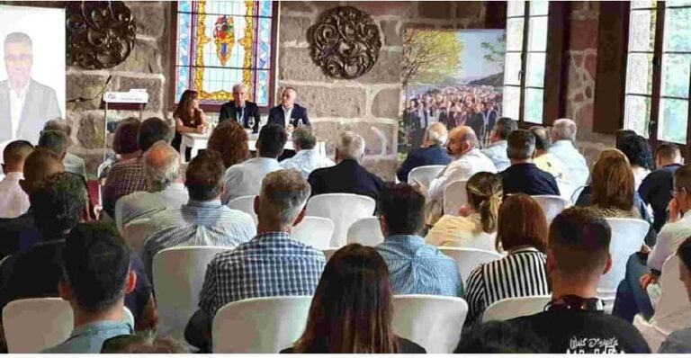 PP e BNG reúnense coa Asociación de Empresarios de Redondela