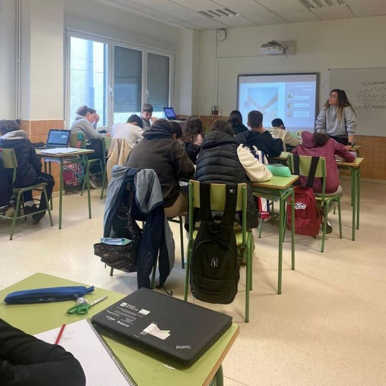 Alumnado de Tomiño aprende a poñer o respecto no centro das relacións afectivas e sexuais