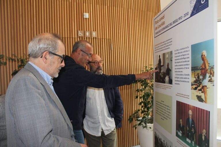Inaugurada na biblioteca de Nigrán a exposición sobre del Riego