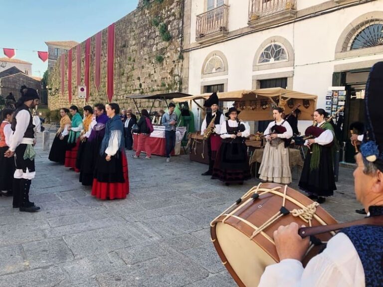 Tui celebra esta  fin de semana a XXV Feira de Artesanía