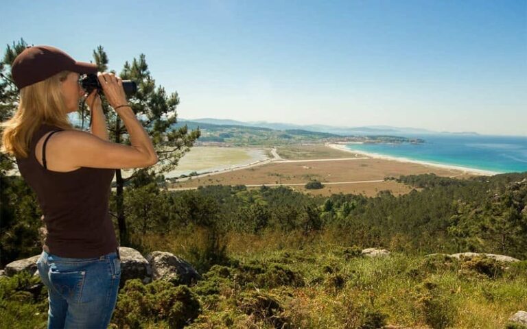 Esgotadas todas as prazas da ruta “Voando nas Rías Baixas” na Lanzada