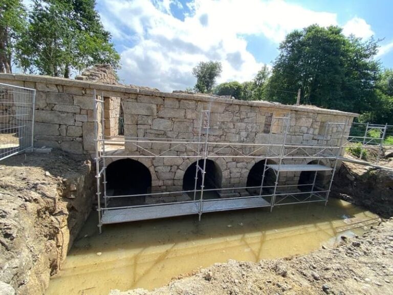 Descúbrese un novo arco no muíño de Porto do Molle durante a rehabilitación