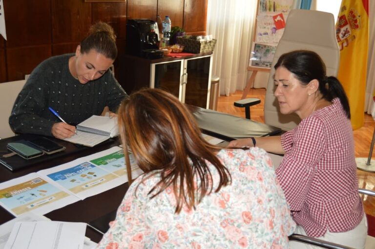 Mos instala máis de 1.200 novos contedores