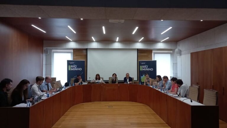 Avanza o proceso para que un único organismo miñoto poida tomar decisións sobre o territorio transfronteirizo