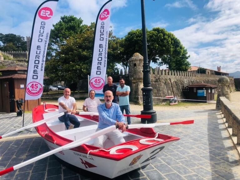 As gamelas tradicionais de Baiona póñense a punto para a Regata de Gamelas 2023