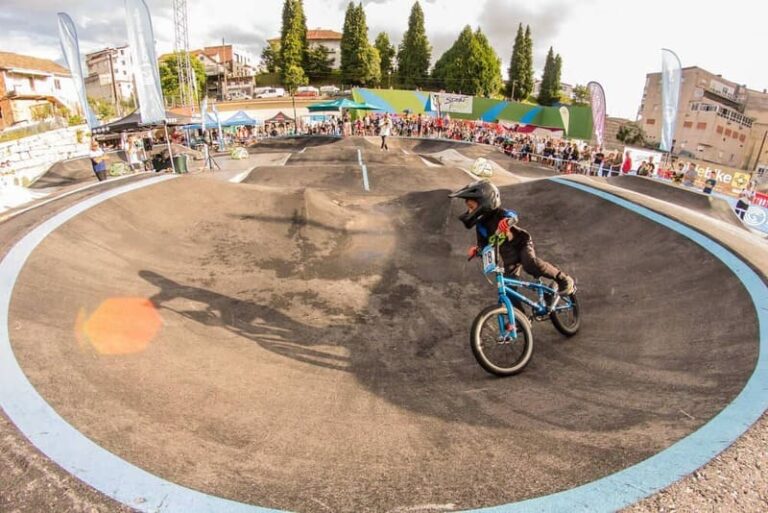 Éxito do Campionato Galego de Pumptrack en Mondariz
