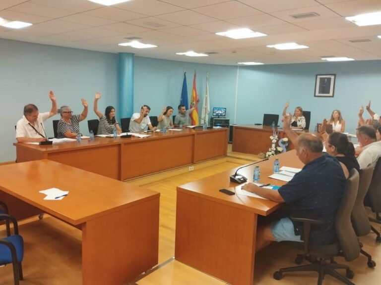 A oposición deixa sen Xefa de Gabinete o goberno de Salceda