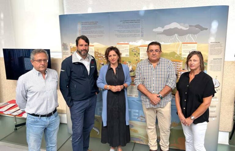 Tomiño conciencia sobre a influencia do cambio climático nas emerxencias panel a panel