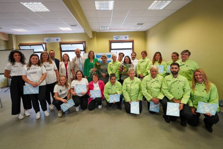 Finaliza Porremprego con 20 novos profesionais en cociña e atención sociosanitaria