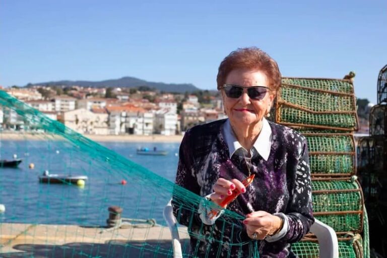 Nigrán estrea a curta documental sobre Rosalía González, a última redeira de Panxón
