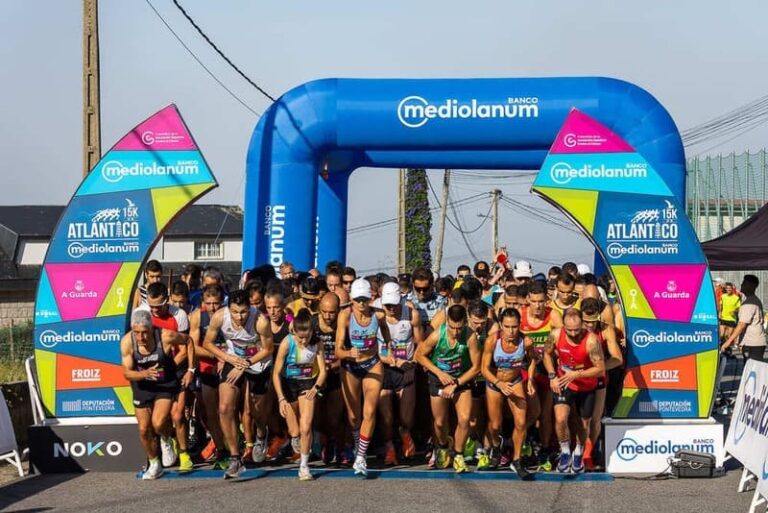 Esther Navarrete e Carlos Porto gañan a 15K do Atlántico