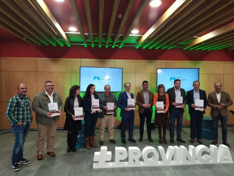 A Deputación de Pontevedra presenta no concello da Guarda o Proxecto de Arqueoloxía Trazas