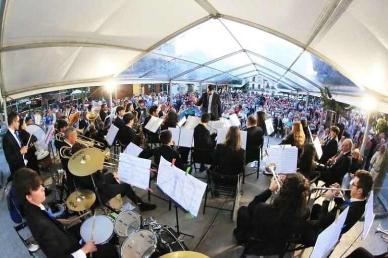 Aberto o prazo de matrícula da escola de música do Porriño