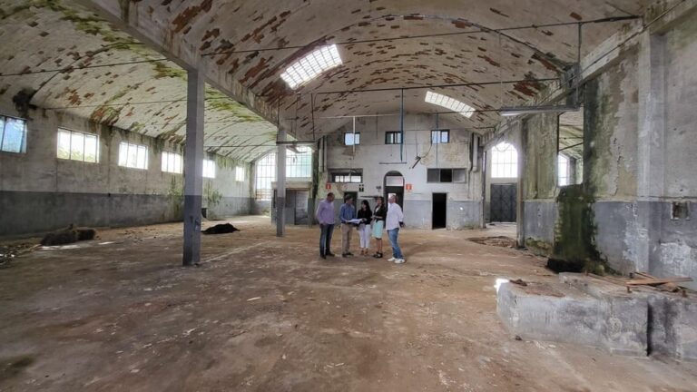 O Concello de Ponteareas asina o inicio de obra da nave de Aceros del Tea