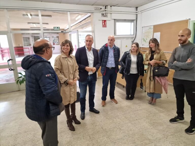 O CEIP Fermín Bouza Brey de Ponteareas estreará ventás