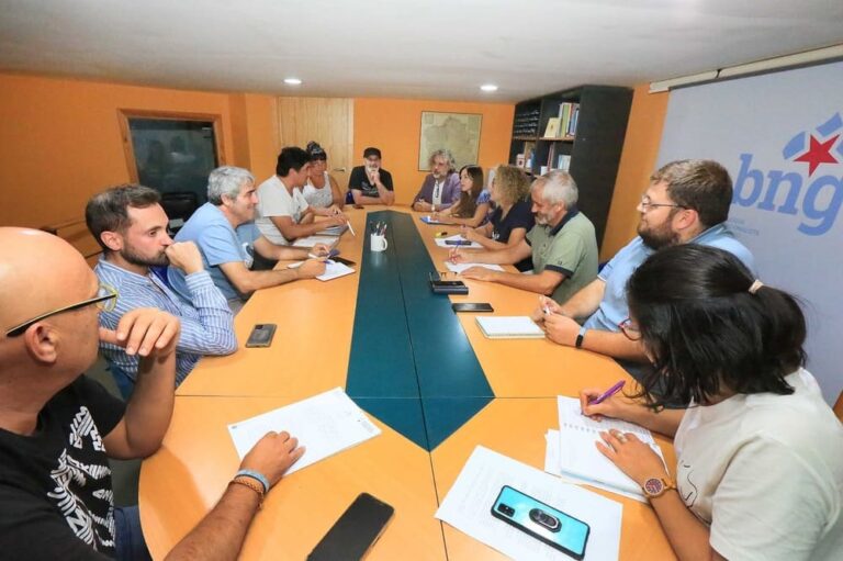 O BNG reúnese co Comité de Empresa de Madera Fiber e pide a implicación da Xunta para salvar os máis de cen postos de traballo