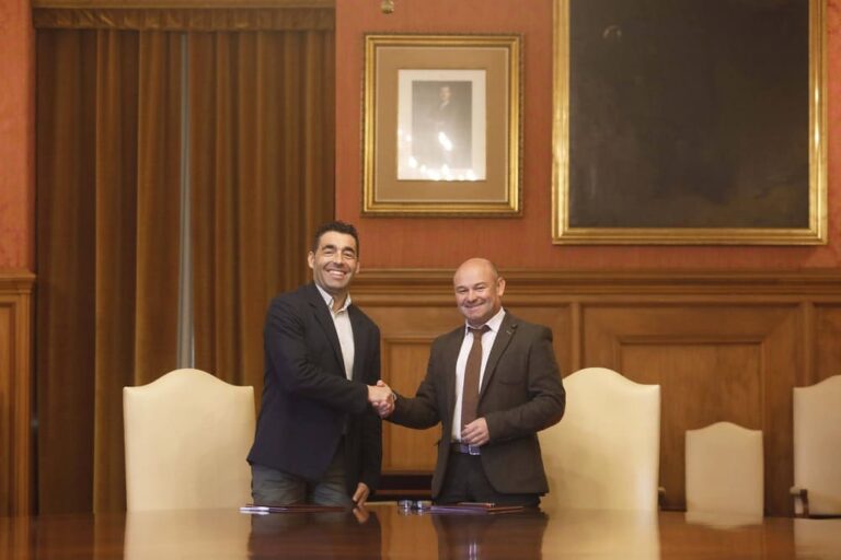 A Deputación construirá un ximnasio no pavillón municipal de Covelo