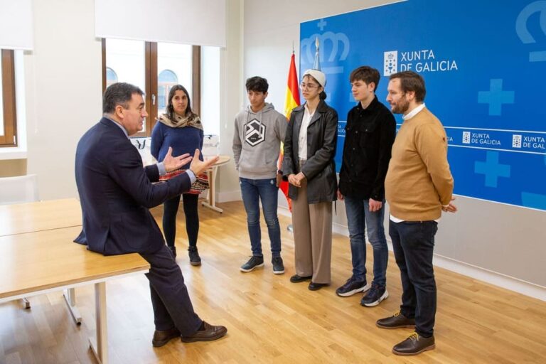 Alumnos do Instituto Illa de San Simón de Redondela representarán a España nunhas olimpiadas de divulgación científica