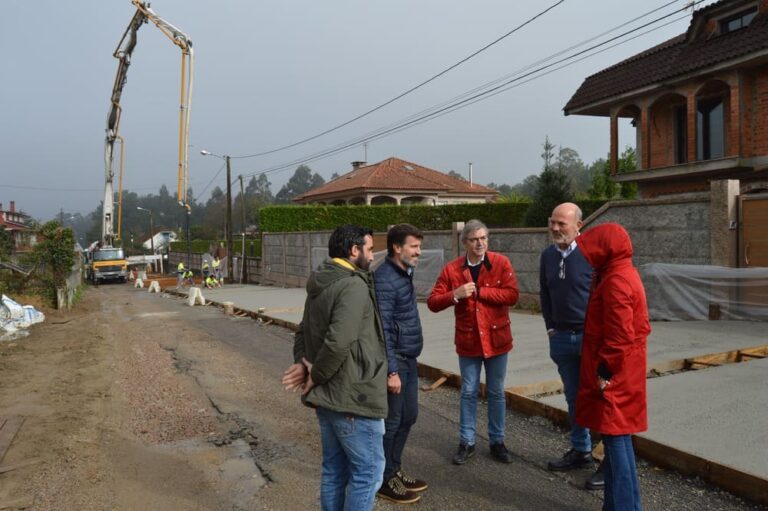 Aproxímase o remate das obras da senda cicloturista Alto de Barreiro-Santiaguiño en Mos
