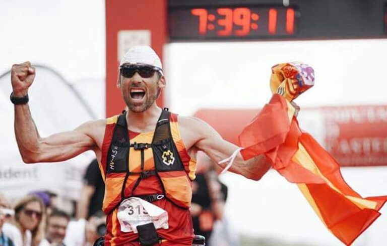 Charla-coloquio co triple Campión do Mundo de Trail Luis Alberto Hernando na Guarda
