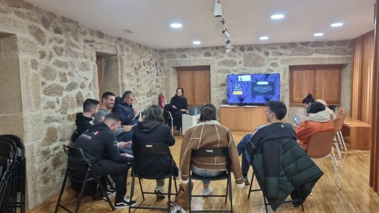 Traballadores de locais de ocio nocturno fórmanse contra a violencia sexual en Redondela