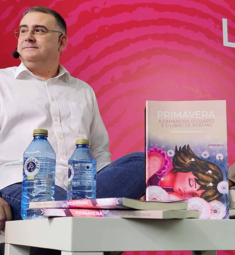 Nigrán presenta o novo libro de Fran Fernández Davila