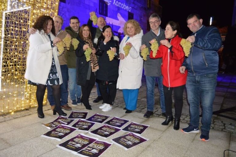 O Concello de Mos repartirá miles de uvas na súa Festa Pre Fin de Ano