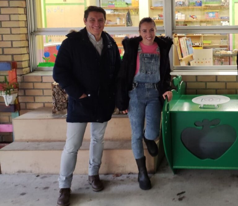 Unha mestra do CEIP Cedeira entre os finalistas a mellor docente de España