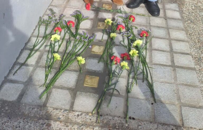 Redondela fai historia e rende homenaxe aos veciños deportados en Mauthausen