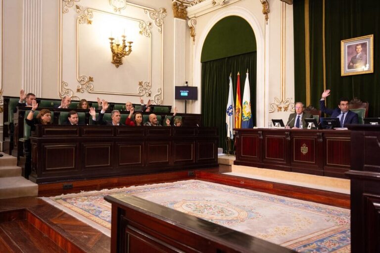 Unanimidade no pleno da Deputación para instar o Goberno central a buscar un trazado alternativo da A-57