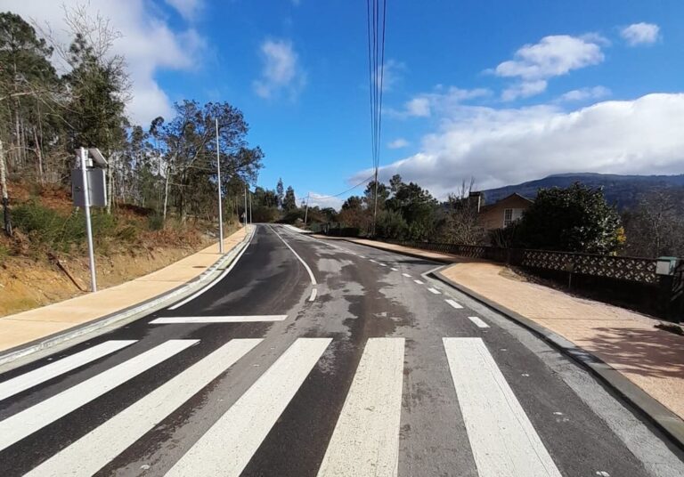 A Xunta remata o itinerario peonil na estrada PO-400 en Arbo cun investimento superior a 1 millón de euros