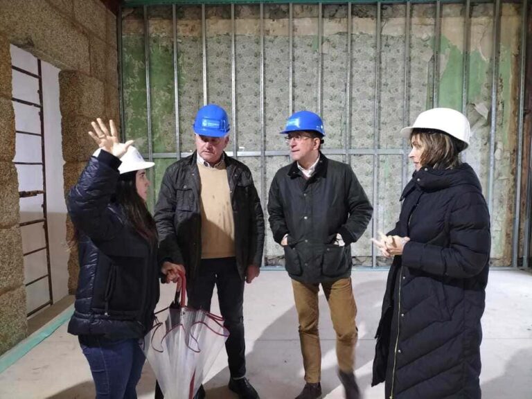 Avanzan a bo ritmo as obras que permitirán que Ponteareas conte unha residencia de artistas