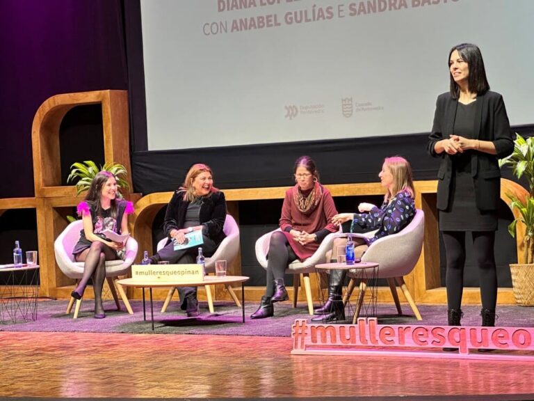A Deputación defende a importancia de “tender pontes entre todas as administracións para a igualdade” no foro ‘As mulleres que opinan son perigosas’