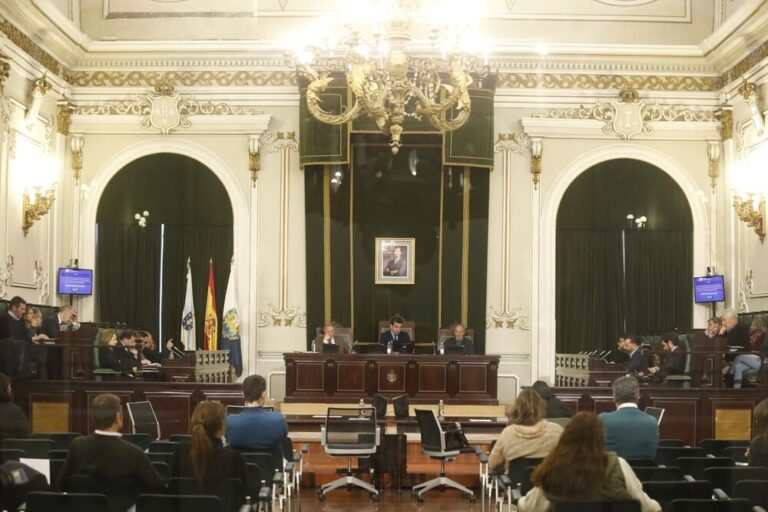 O pleno da Deputación abre o proceso para adxudicar o mantemento das estradas provinciais para os vindeiros cinco anos