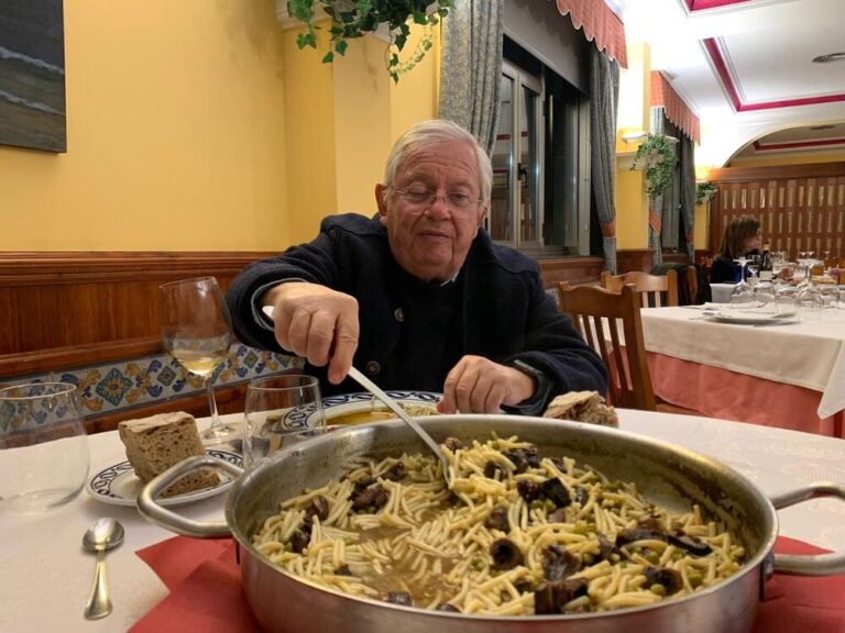 O xornalista Fernando Jáuregui, pregoeiro da Festa da Lamprea