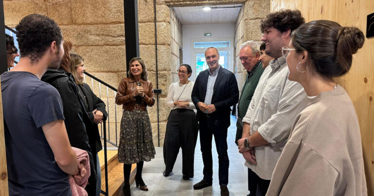 En marcha a residencia de artistas de Ponteareas, que acolle xa aos primeiros residentes
